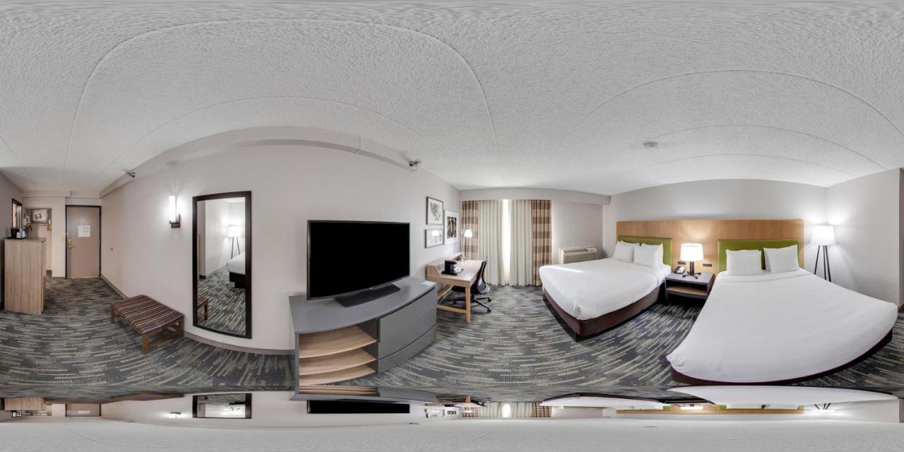 Hotel Wingate By Wyndham Lincoln Airport East Extérieur photo